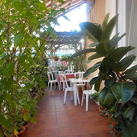 Otel Fiammetta 2*