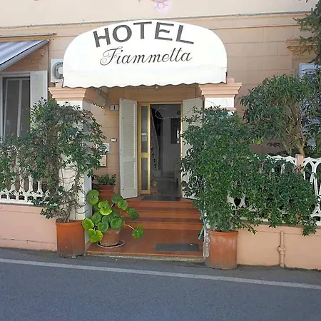 Otel Fiammetta 2*